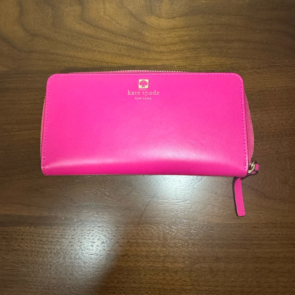 Kate Spade Pink Wallet